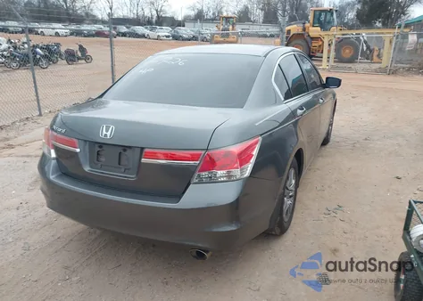 2012 Honda Accord 2.4 Lx-P из США, поврежденный, VIN 1HGCP2F4XCA140197